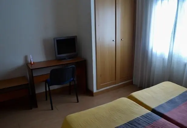 Tek Büyük veya İki Ayrı Yataklı Oda