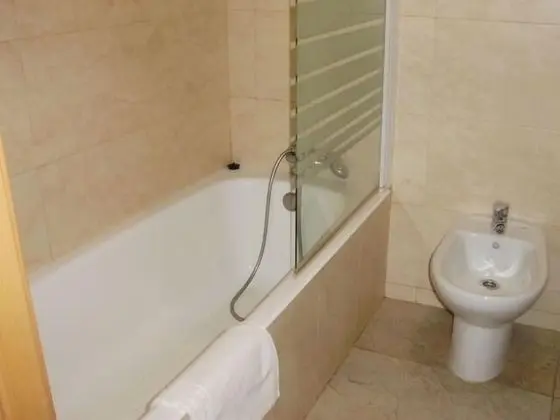 Tek Büyük veya İki Ayrı Yataklı Oda