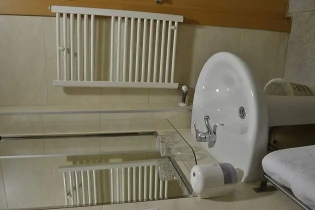 Tek Büyük veya İki Ayrı Yataklı Oda