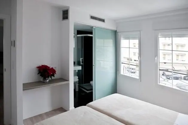 Tek Büyük veya İki Ayrı Yataklı Oda