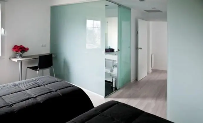 Tek Büyük veya İki Ayrı Yataklı Oda