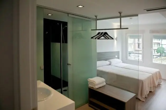 Tek Büyük veya İki Ayrı Yataklı Oda