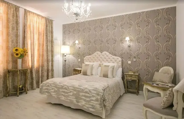 Tek Büyük Yataklı Oda (Interior)