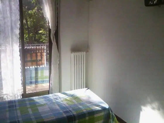 Tek Büyük Yataklı Oda, Ortak Banyo