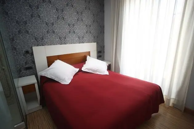 Tek Büyük Yataklı Oda, 1 Çift Kişilik veya 2 Tek Kişilik Yatak, Balkon, Şehir Manzaralı