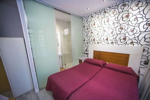 Tek Büyük Yataklı Oda, 1 Çift Kişilik veya 2 Tek Kişilik Yatak, Balkon, Şehir Manzaralı