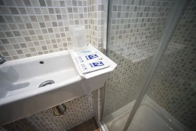 Tek Büyük Yataklı Oda, 1 Çift Kişilik veya 2 Tek Kişilik Yatak, Balkon, Şehir Manzaralı