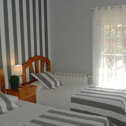 Basic Tek Büyük Yataklı Oda