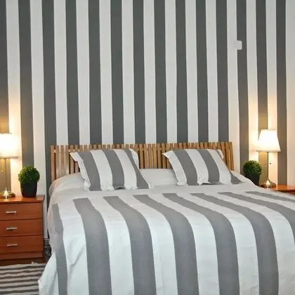 Basic Tek Büyük Yataklı Oda