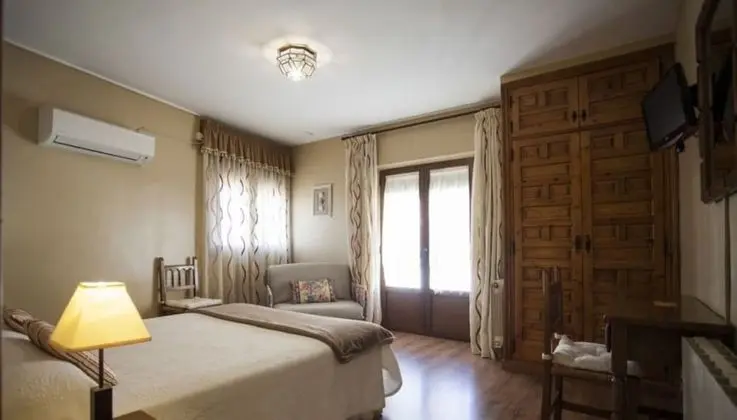 Tek Büyük Yataklı Oda