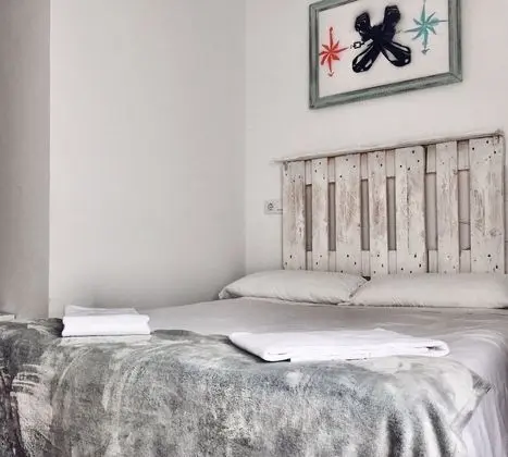 Tek Büyük Yataklı Oda