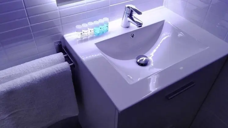 Üç Kişilik Oda, Özel Banyo