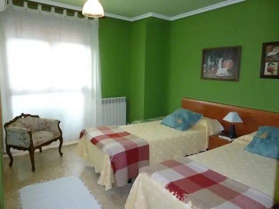 İki Ayrı Yataklı Oda, 2 Tek Kişilik Yatak