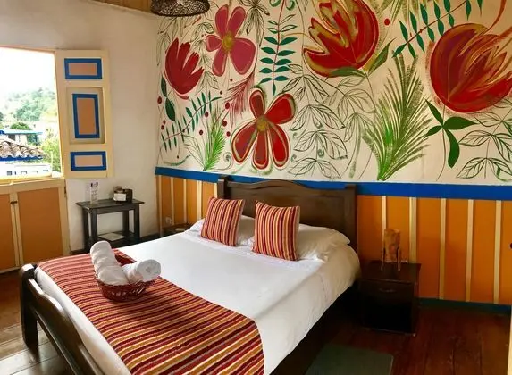 1 Çift ​​kişilik Yatak With Double Bed