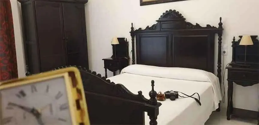 Tek Büyük Yataklı Oda