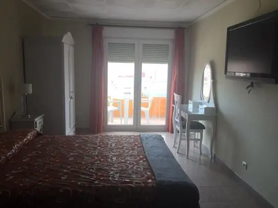 Tek Büyük veya İki Ayrı Yataklı Oda