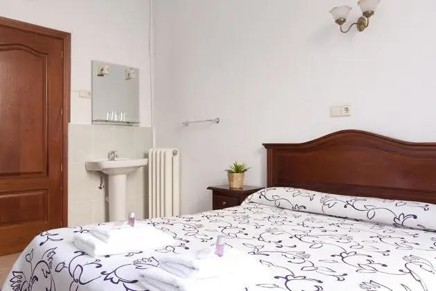 Standard Tek Büyük Yataklı Oda, Ortak Banyo