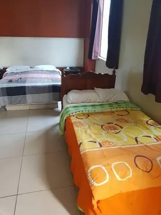 İki Ayrı Yataklı Oda, 2 Çift Kişilik Yatak