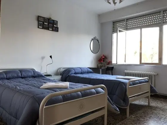 İki Ayrı Yataklı Oda, Ortak Banyo, Şehir Manzaralı
