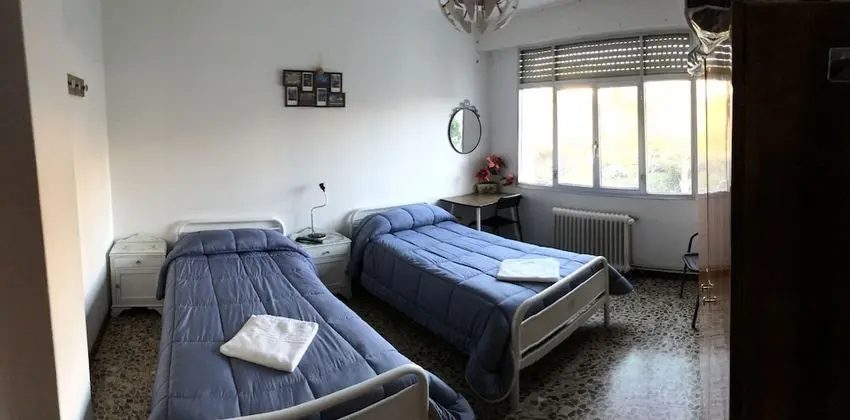 İki Ayrı Yataklı Oda, Ortak Banyo, Şehir Manzaralı