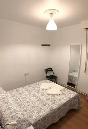 Tek Büyük Yataklı Oda, Ortak Banyo