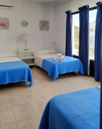 Üç Kişilik Oda, Balkon