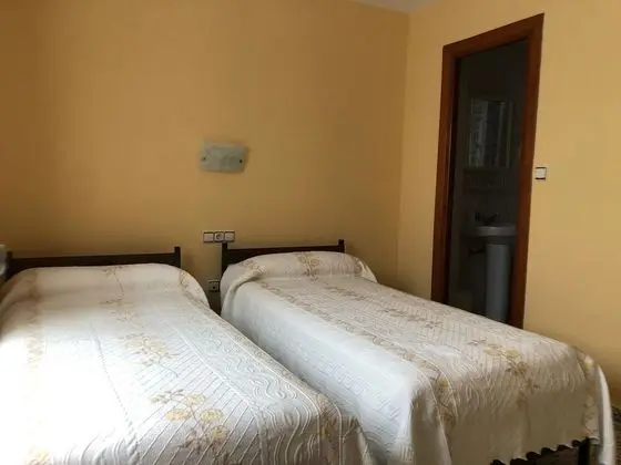 Tek Büyük Yataklı Oda, Avlu Manzaralı