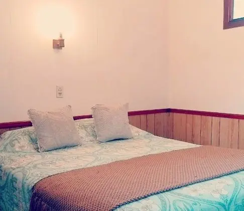 Tek Büyük Yataklı Oda, 1 Çift Kişilik Yatak