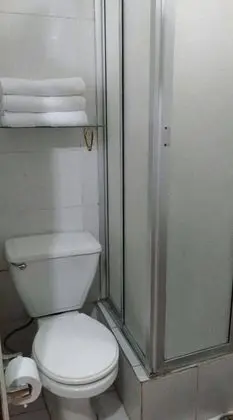 Tek Büyük Yataklı Oda, 1 Çift Kişilik Yatak