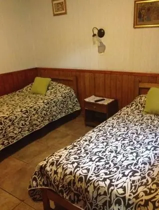 Tek Büyük Yataklı Oda, 2 Tek Kişilik Yatak