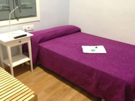 Basic Tek Kişilik Oda, Ortak Banyo