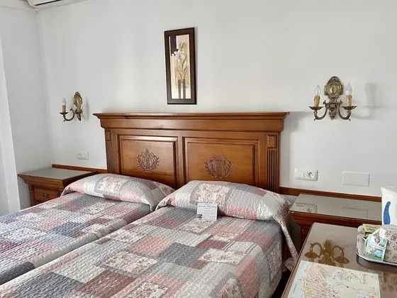Classic Üç Kişilik Oda, 1 Yatak Odası, Balkon, Şehir Manzaralı