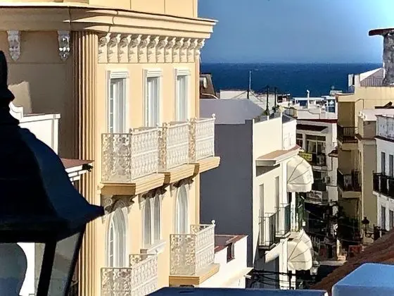 Classic Üç Kişilik Oda, 1 Yatak Odası, Balkon, Şehir Manzaralı