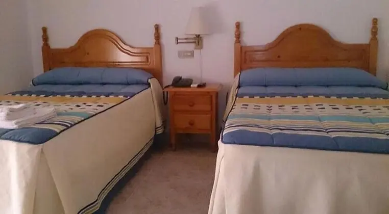 Tek Büyük veya İki Ayrı Yataklı Oda