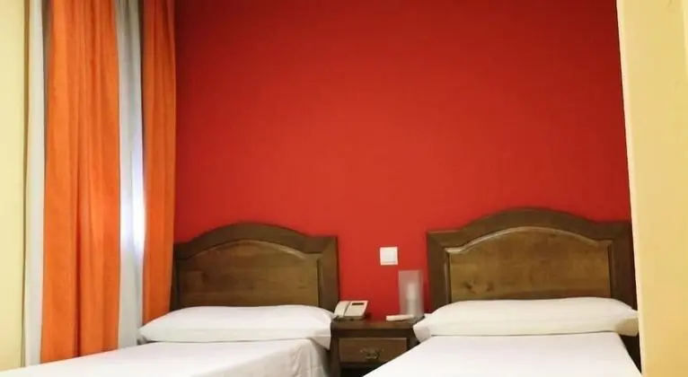 Standard İki Ayrı Yataklı Oda