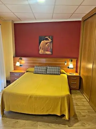 Tek Büyük Yataklı Oda