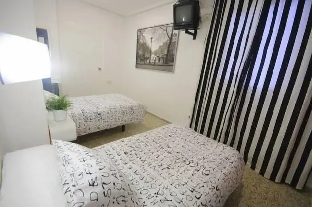 Tek Büyük veya İki Ayrı Yataklı Oda