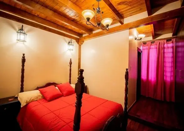 Standard Tek Büyük Yataklı Oda