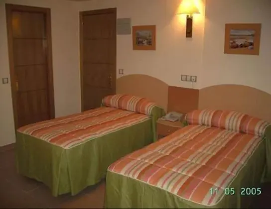 İki Ayrı Yataklı Oda