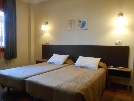 İki Ayrı Yataklı Oda