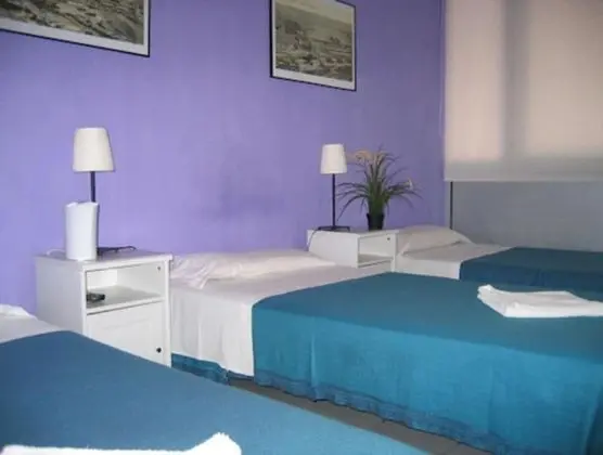 Üç Kişilik Oda, Özel Banyo