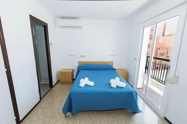 Tek Büyük Yataklı Oda, Balkon