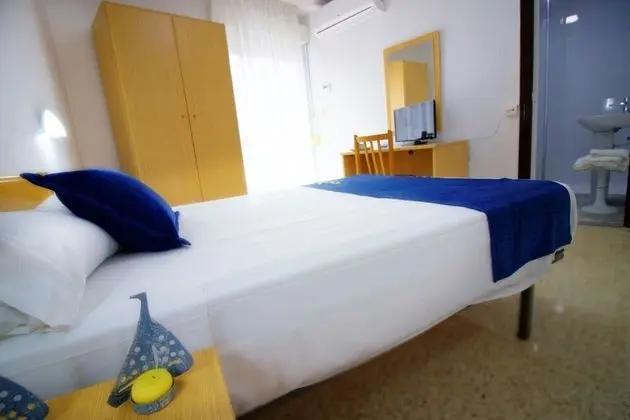 Tek Büyük Yataklı Oda, Balkon