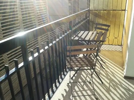 Tek Büyük Yataklı Oda, Balkon