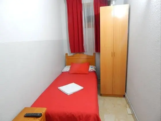 Tek Kişilik Oda, Ortak Banyo