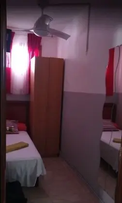 Tek Kişilik Oda, Ortak Banyo