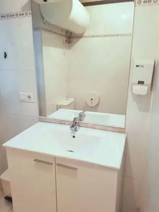 Tek Kişilik Oda, Ortak Banyo