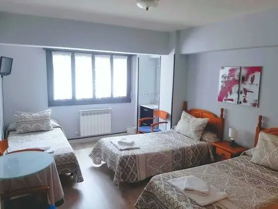 Üç Kişilik Oda, Ortak Banyo