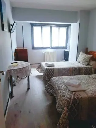 Üç Kişilik Oda, Ortak Banyo