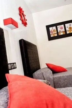 Tek Büyük veya İki Ayrı Yataklı Oda